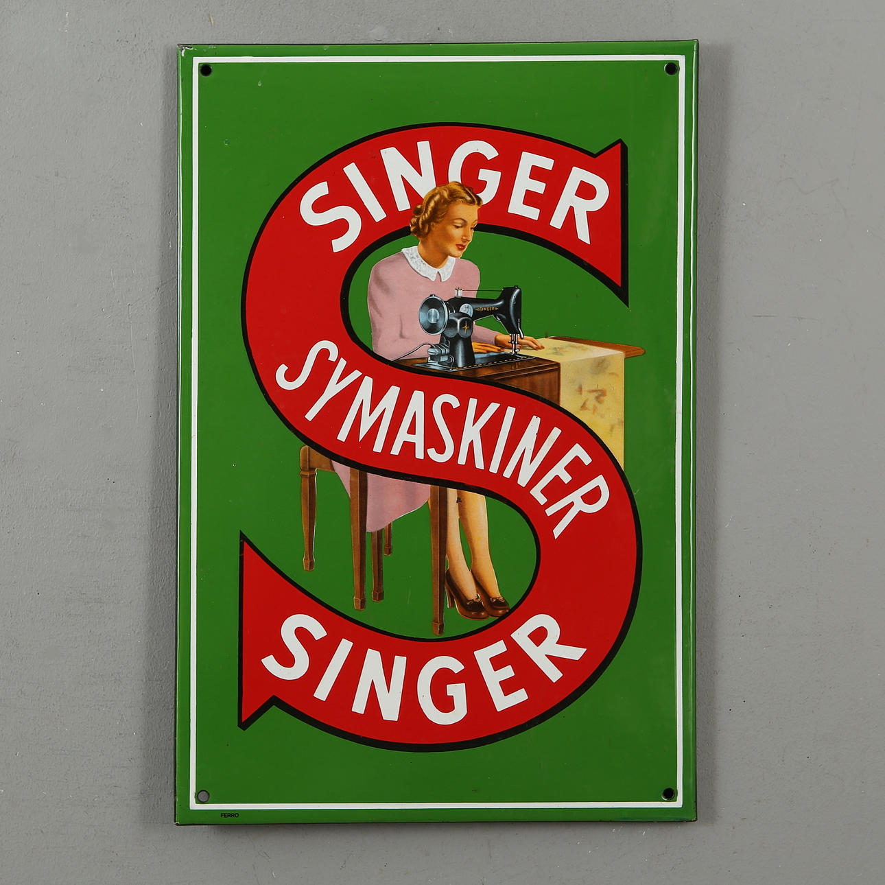 SIGN, enamel, "Singer Sewing Machines", 1900s.