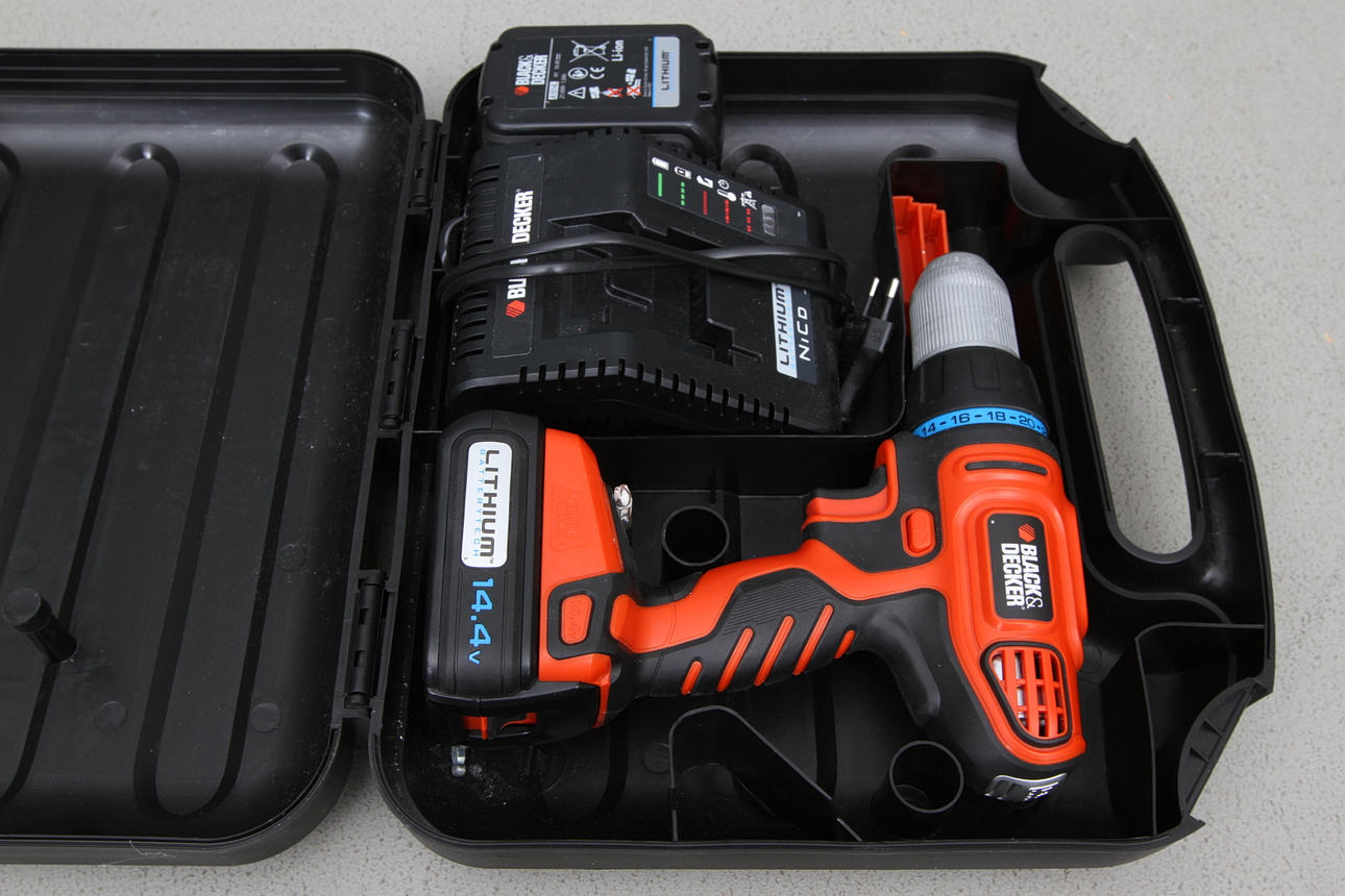 SCREWDRIVER, HP146F4L, Black & Decker.