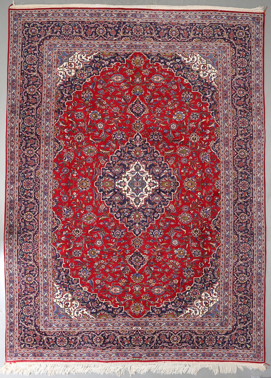 CARPET, Persian, Keshan, 403 x 294 cm.