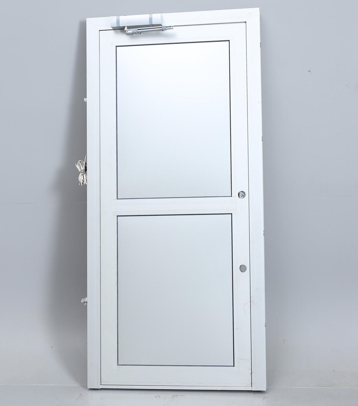 YDERDØR, Preconad, industridør, børstet aluminium.