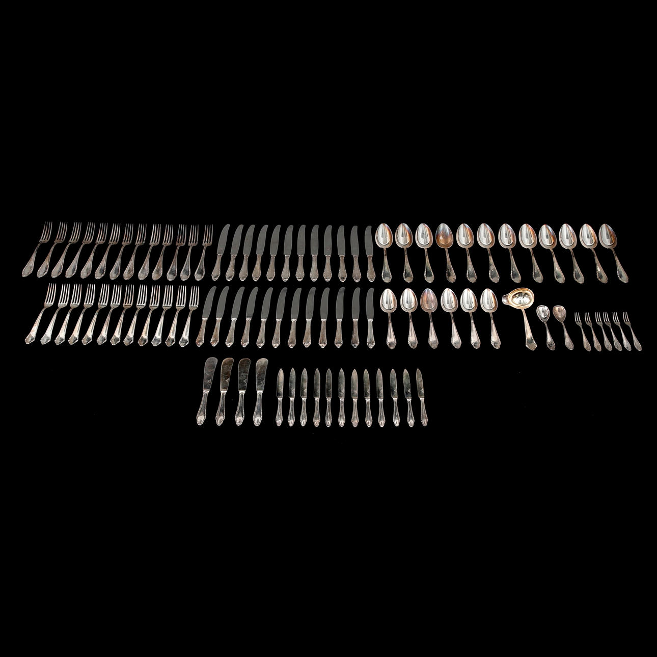 BESTIK, 91 dele, nysølv.