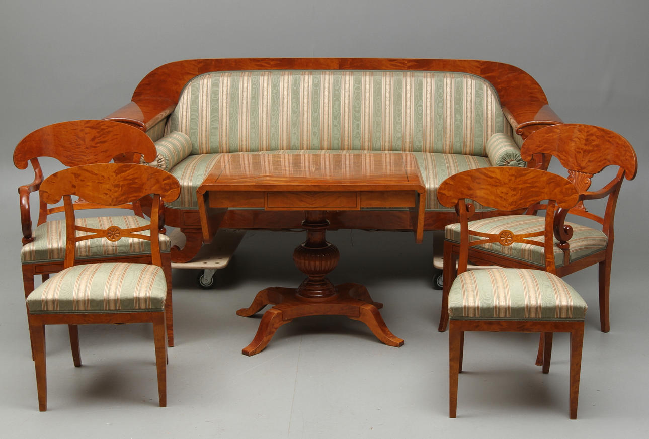 SALONGSGRUPP, 6 delar, Karl Johan-stil, 1900-tal.