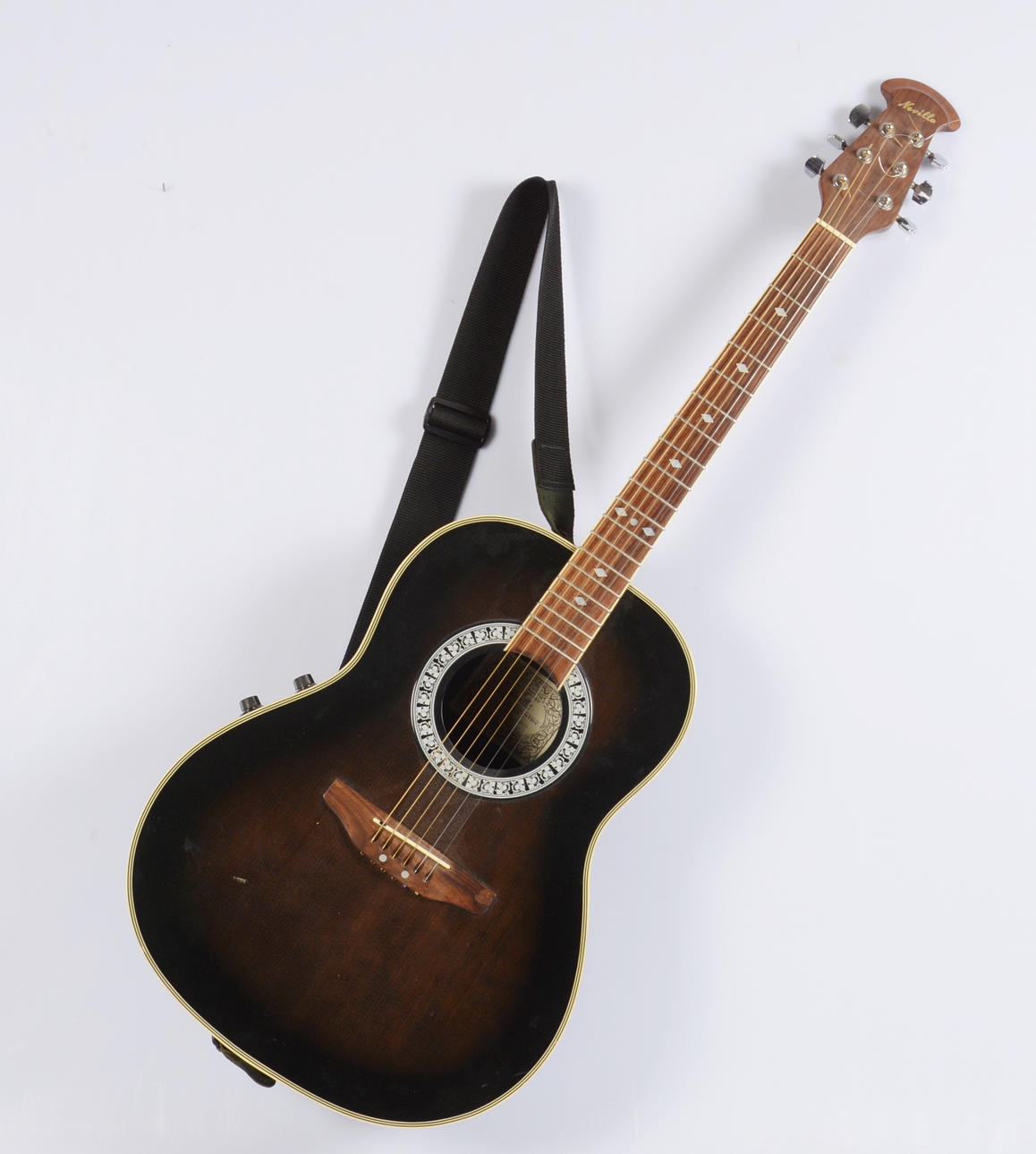 GITARR, halvakustisk, Neville.