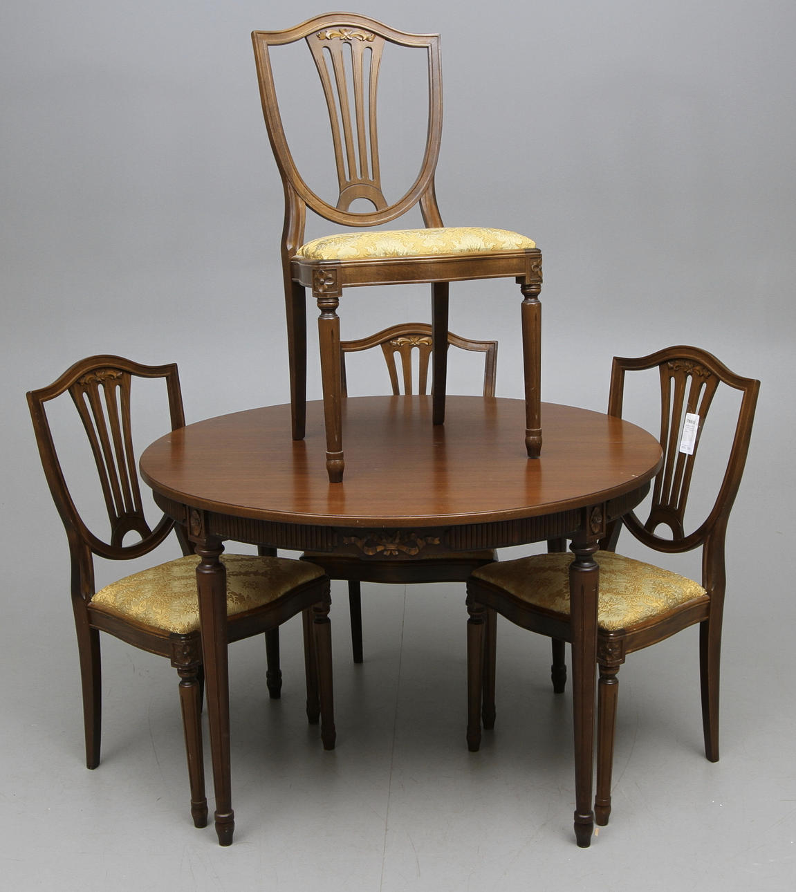 MATSALSMÖBEL, Gustaviansk stil. 5 del.1900-talets slut.