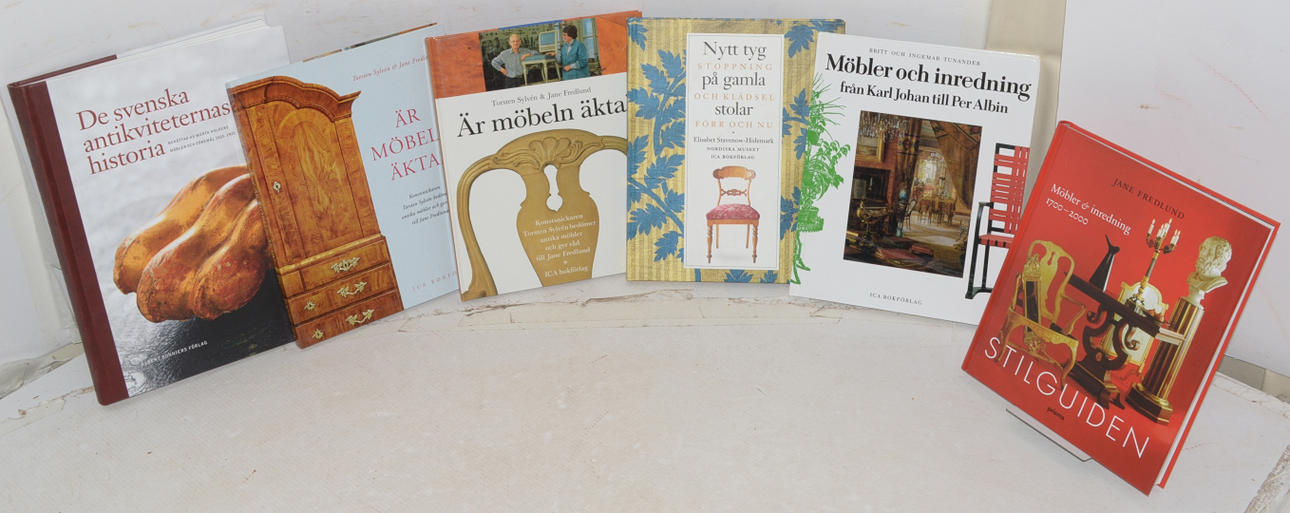 MÖBELSTILAR. 6 volymer böcker om möbler.