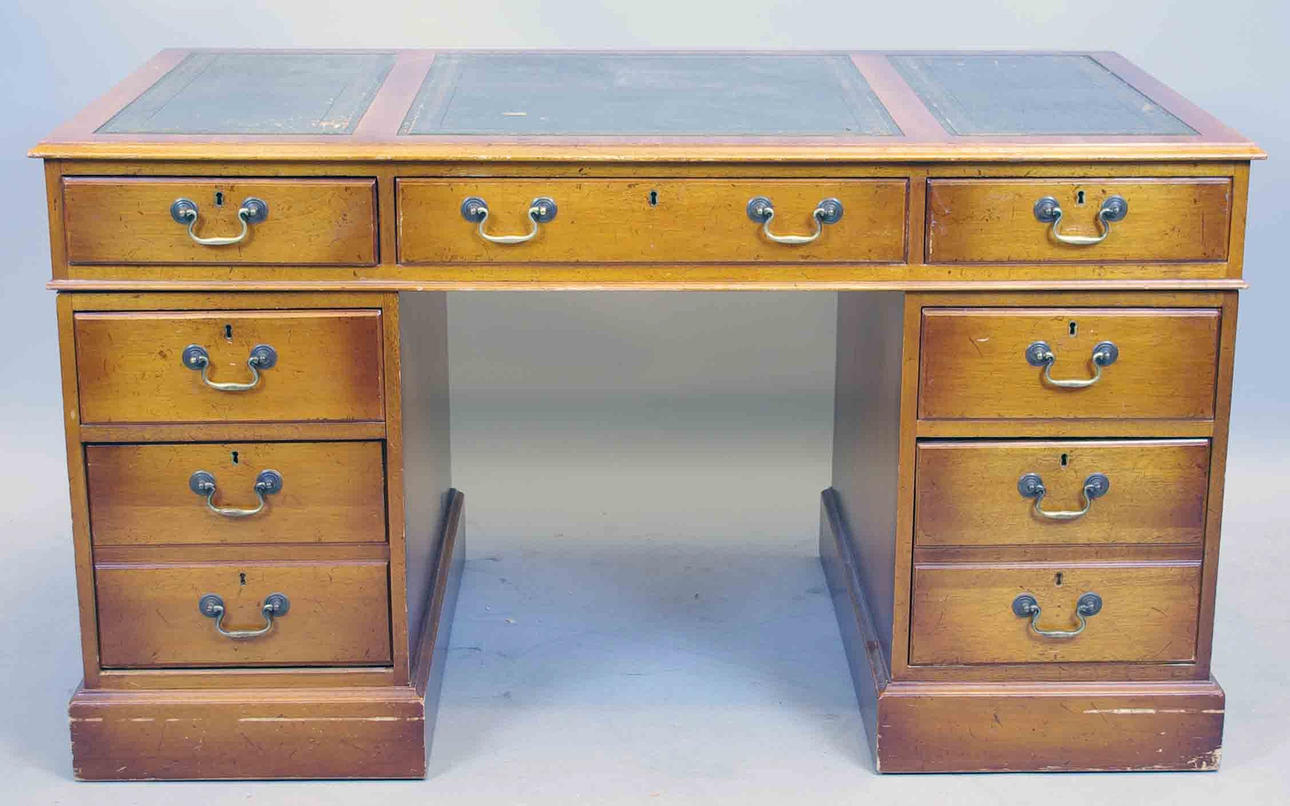 SKRIVBORD, idegran, engelsk stil.