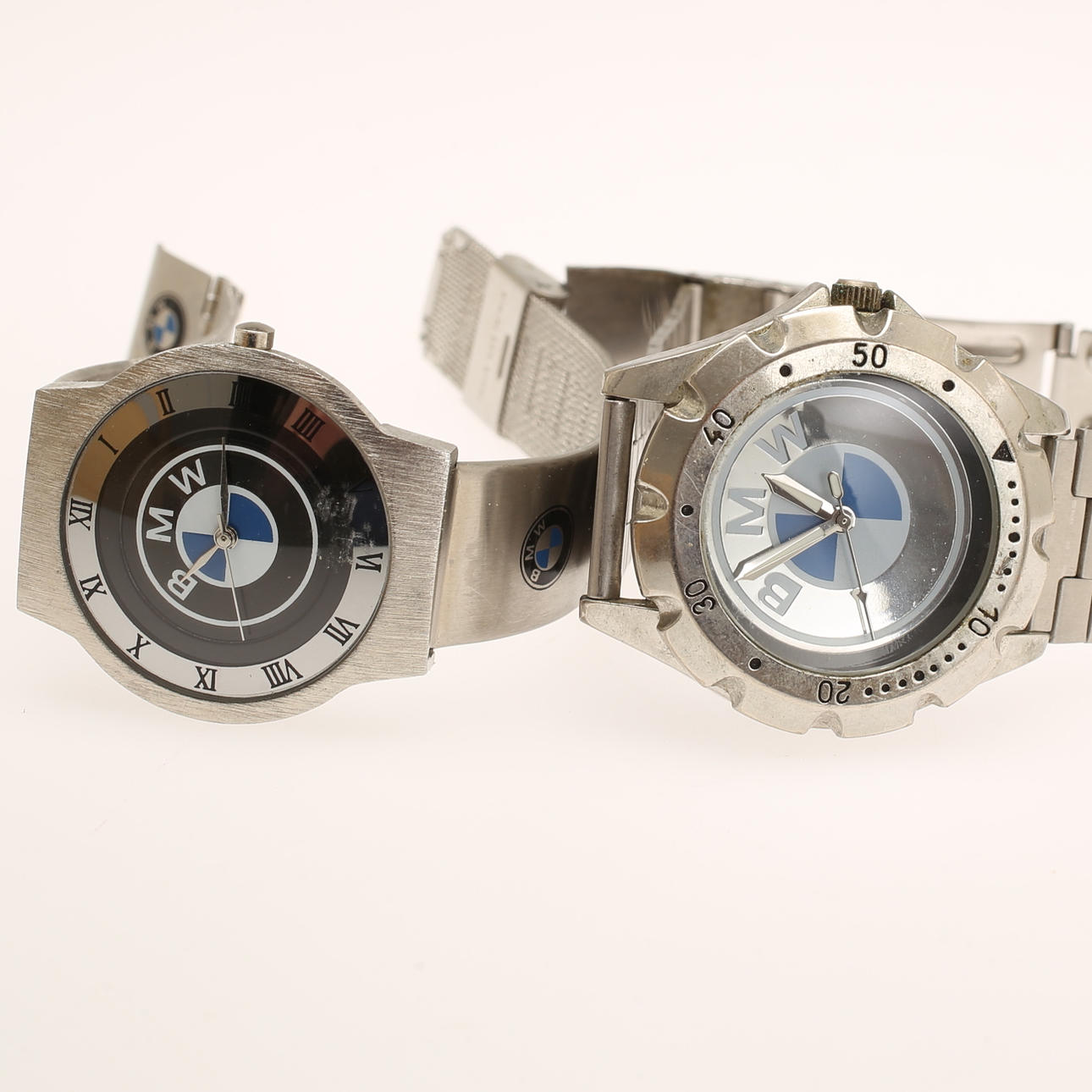 MIESTEN KELLO, 2 kpl, BMW.