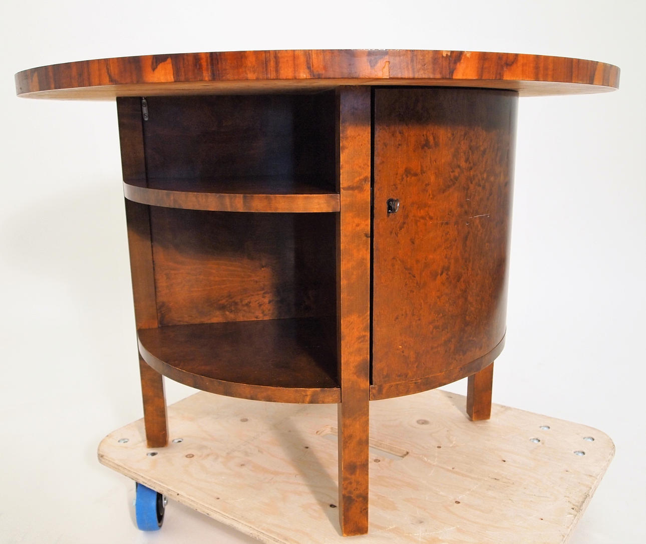 MESA DE CENTRO REDONDA, ART DECO, CON MUEBLE BAR.