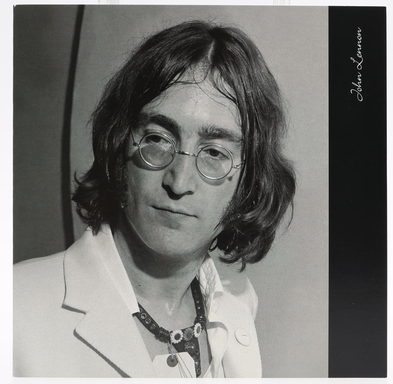 AUTOGRAPH. JOHN LENNON (1940-1980). AUTOGRAPH ON A PIECE OF