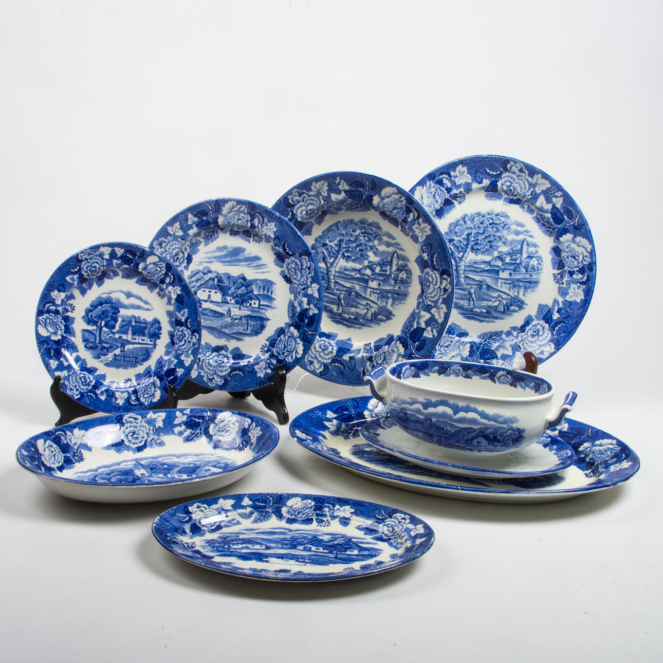 MATSERVISDELAR, 29 stycken, flintgods, "Vindsäter", Rörstrand.