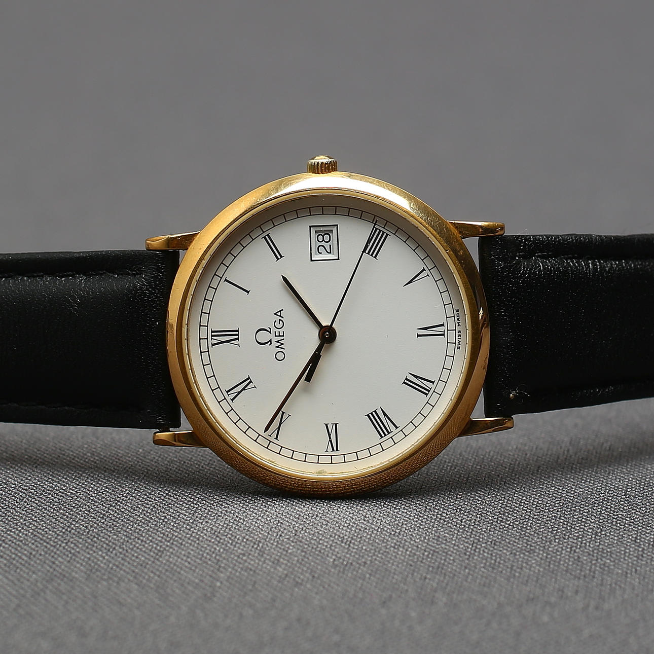 WRIST WATCH, quartz, Omega, DeVille, with date.
