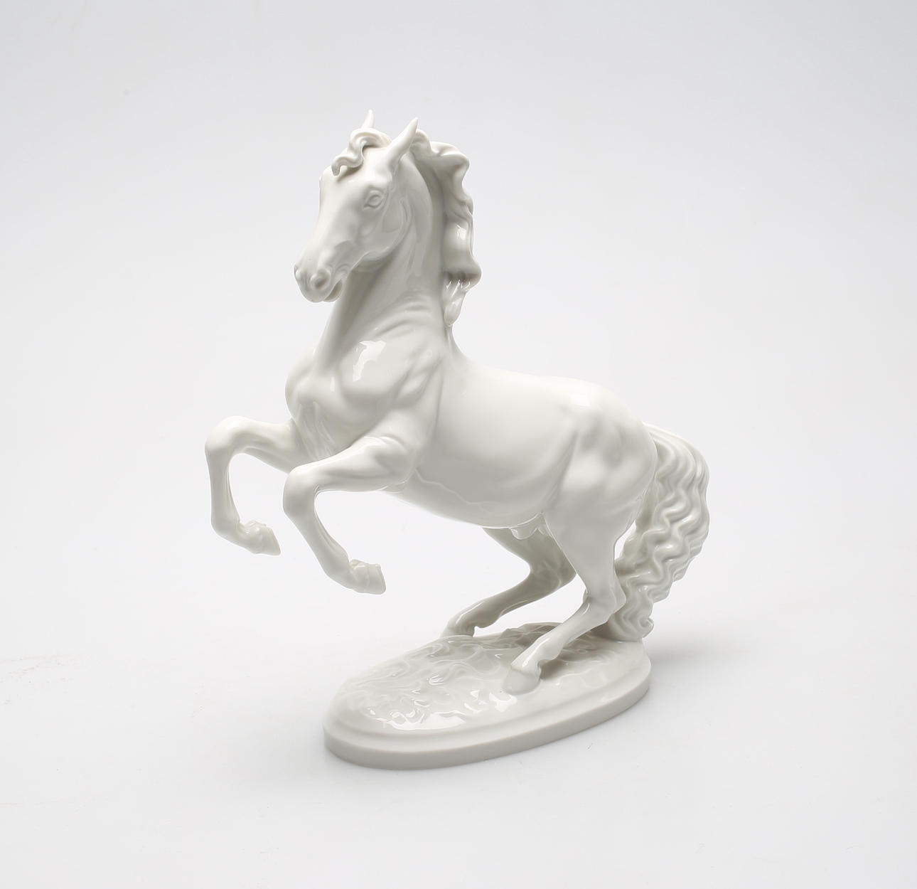 FIGURIN, porslin, Herbert Schwartz, Wien.