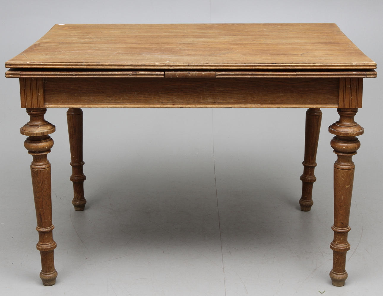 MATBORD, ek, 1900 talets början.