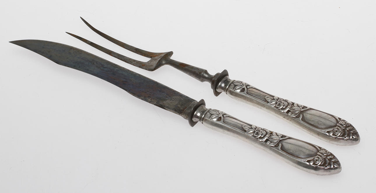 SKINKBESTICK 2 delar, skaft i silver, 1900-talets första hälft.