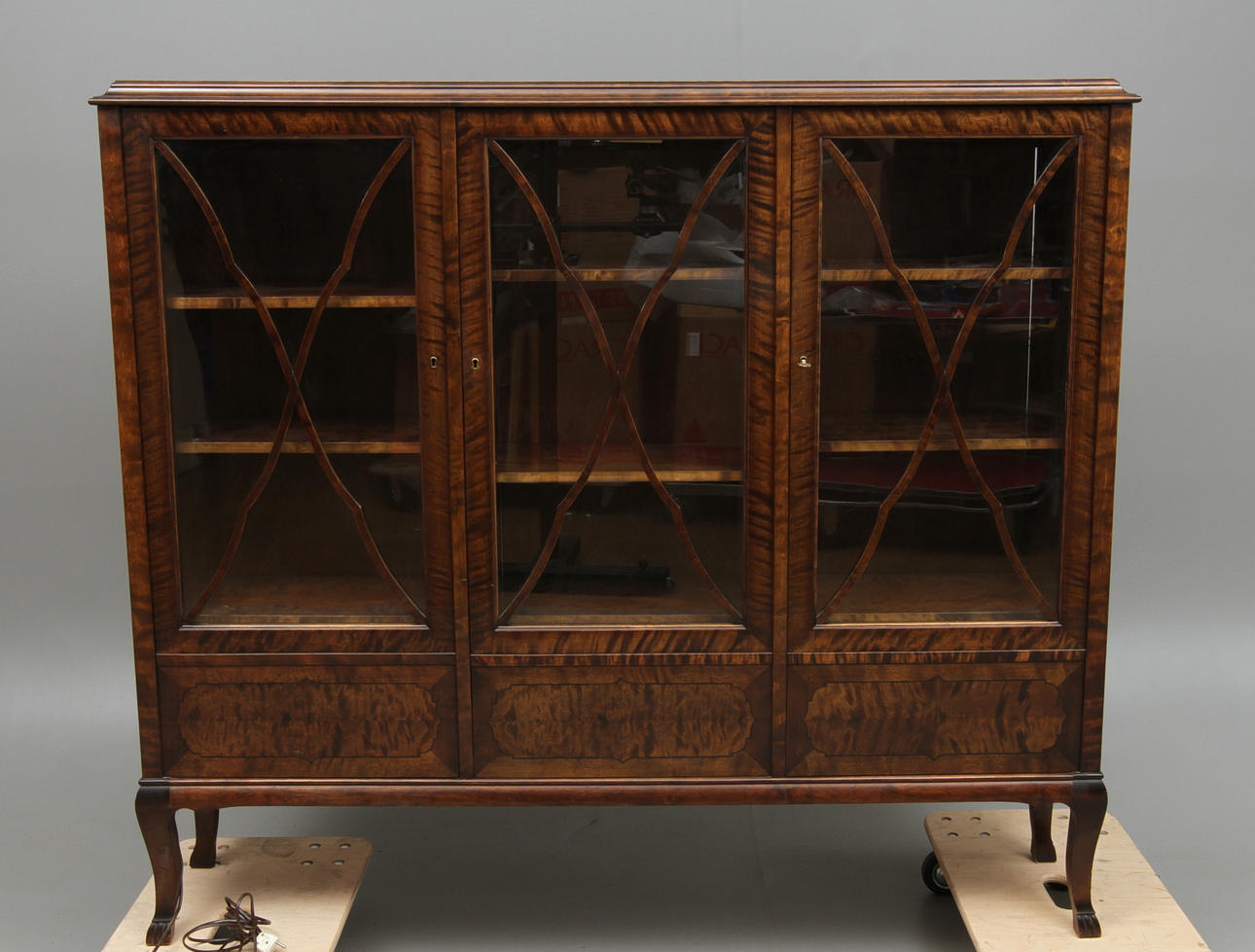 BOKSKÅP, med glasdörrar, 1930/40-tal.