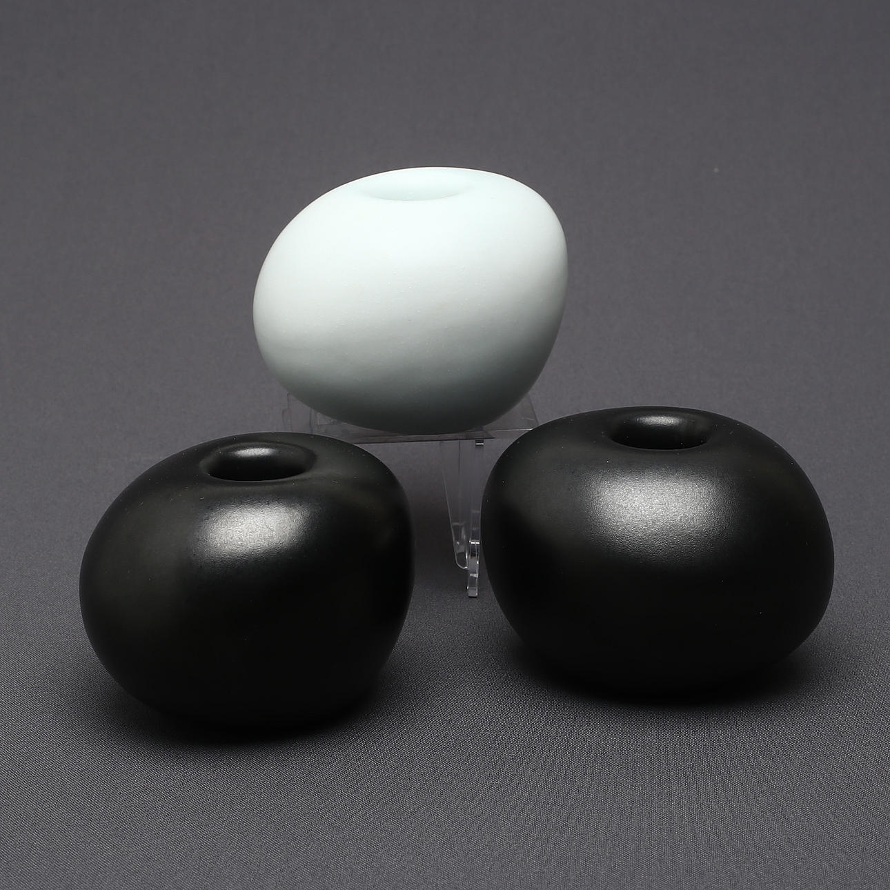 CANDLESTICKS, 3 pcs, stoneware, Beatrice Hansson, Rörstrand, 1980s.