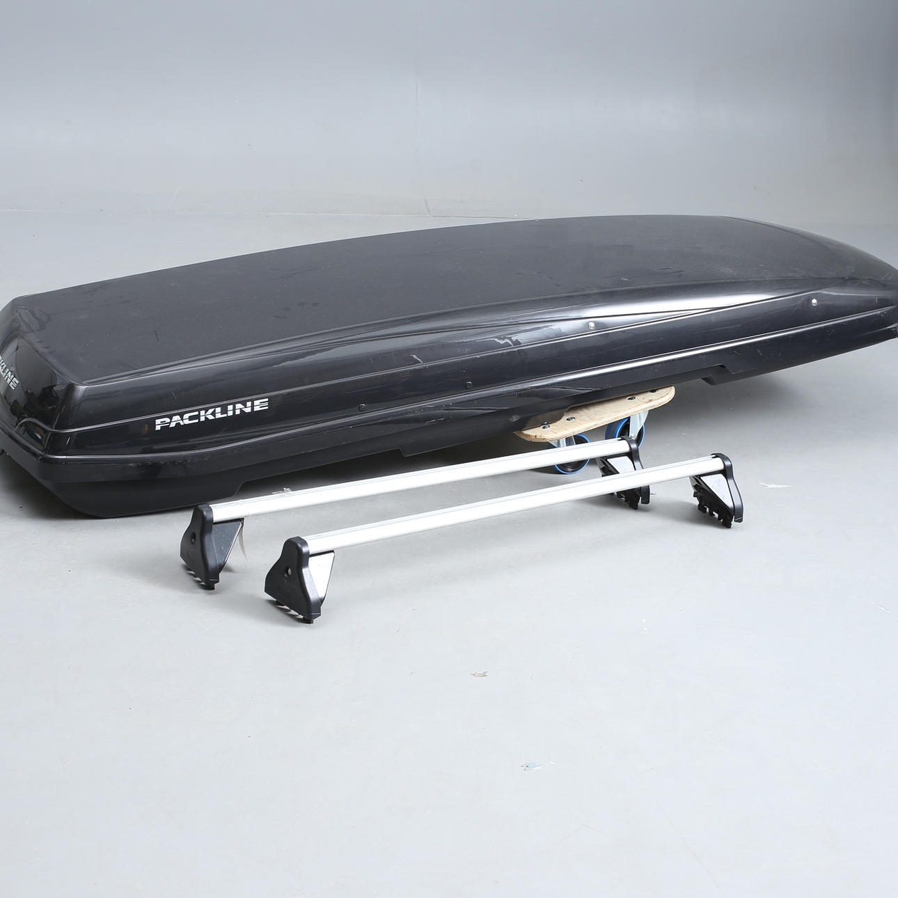 TAKBOX/TAKRÄCKE., Packline.
