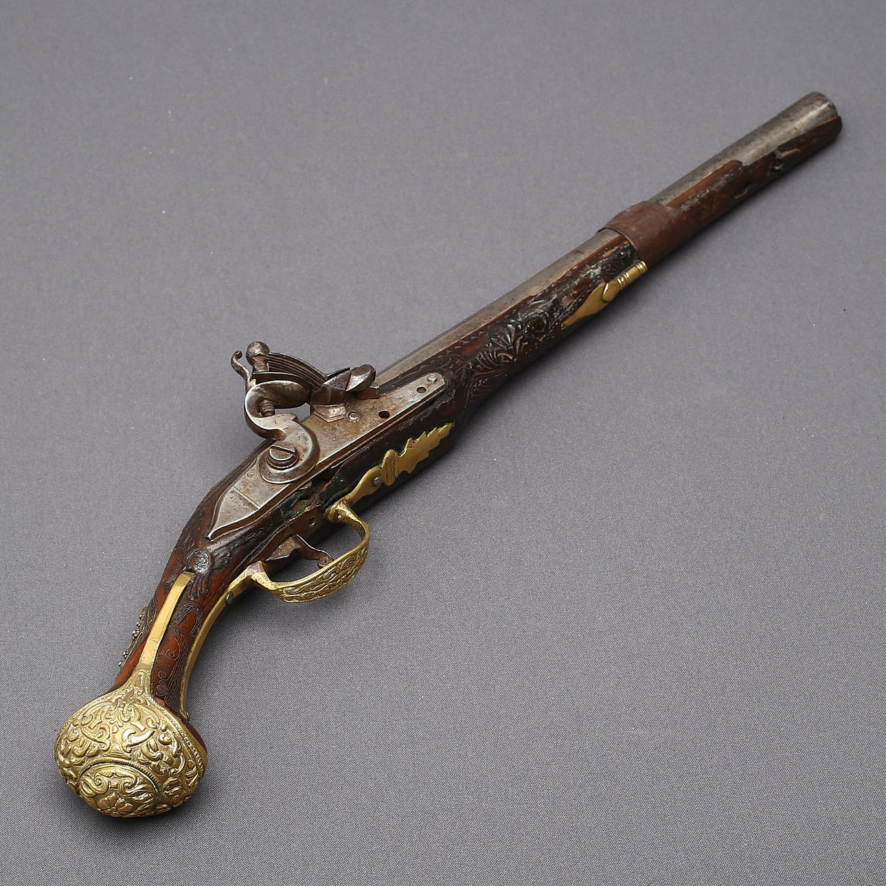 FLINT LOCK PISTOL, oriental, 17th/19th century.