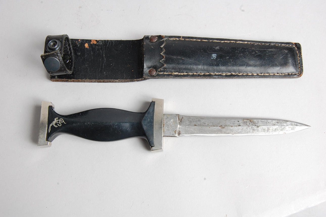 KNIV, märkt Ern Solingen.