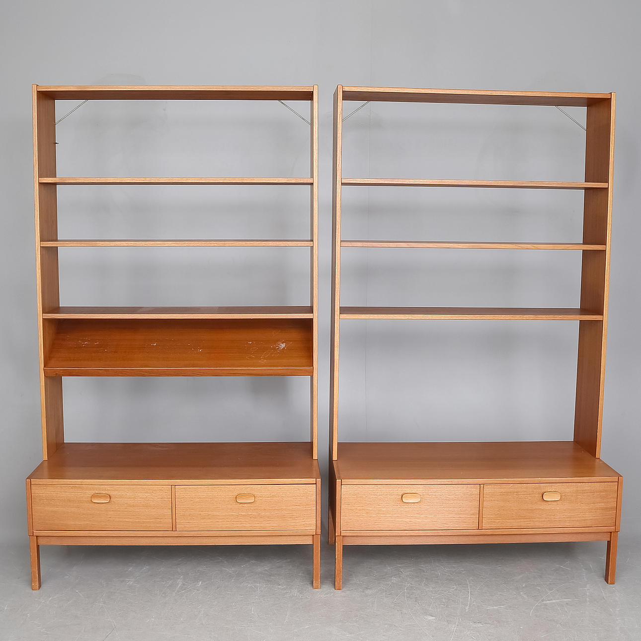 BOKHYLLOR, 2 par, teak, Ulfa-serien, Sten Engdahl och Tage Olofsson, Ulferts, Tibro, 1900-talets mitt.
