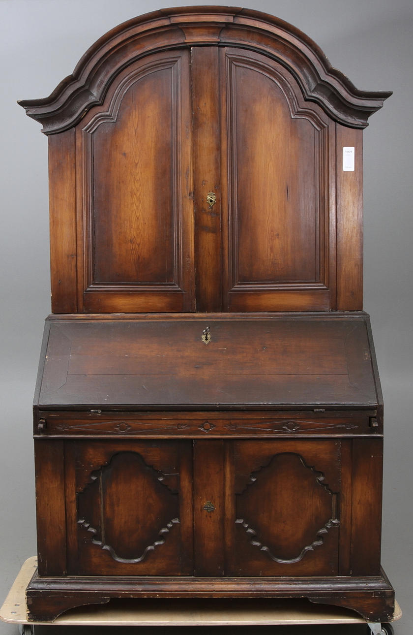 SKRIVSKÅP tidigt 1800-tal.