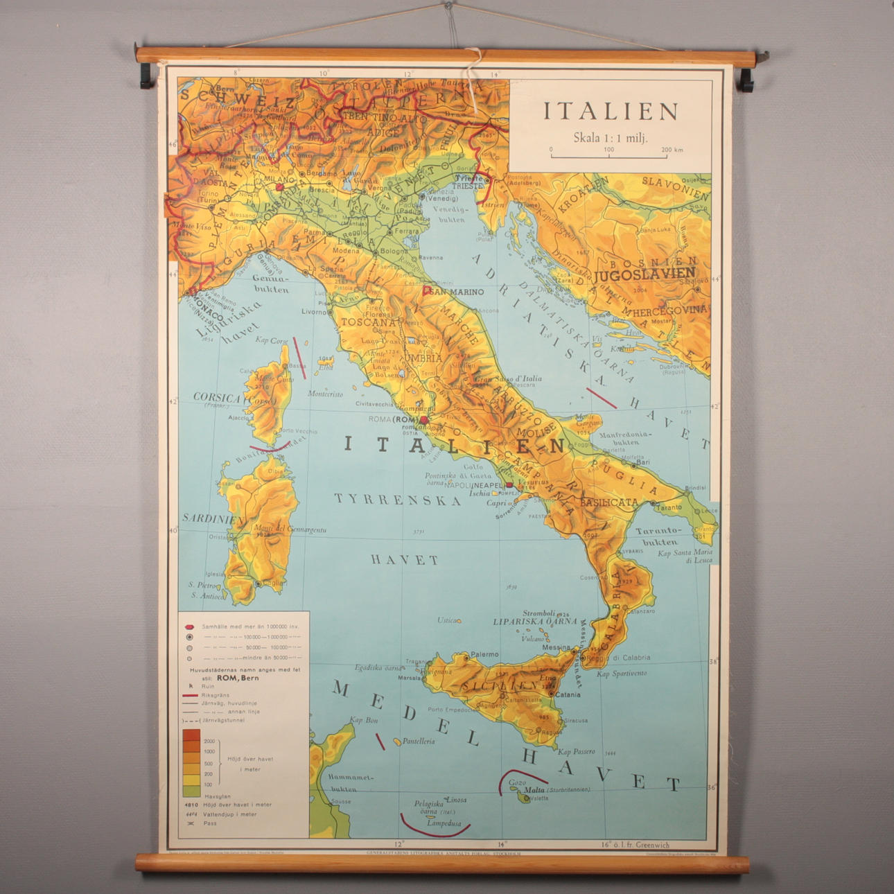 SCHOOL MAP, Italy, 1954.