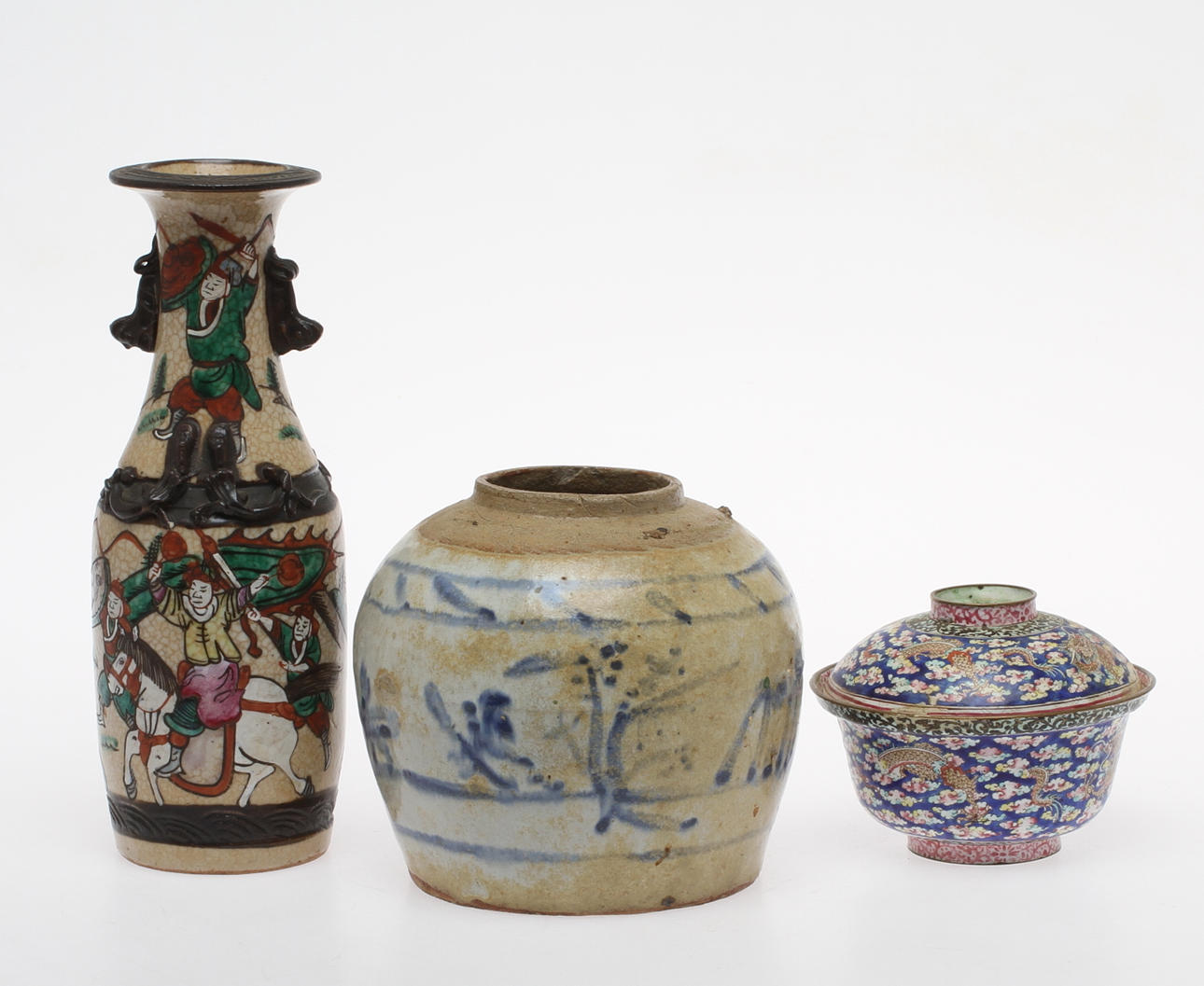 VAS;BOJAN, porslin, SKÅL med lock, emaljarbete, Kina.