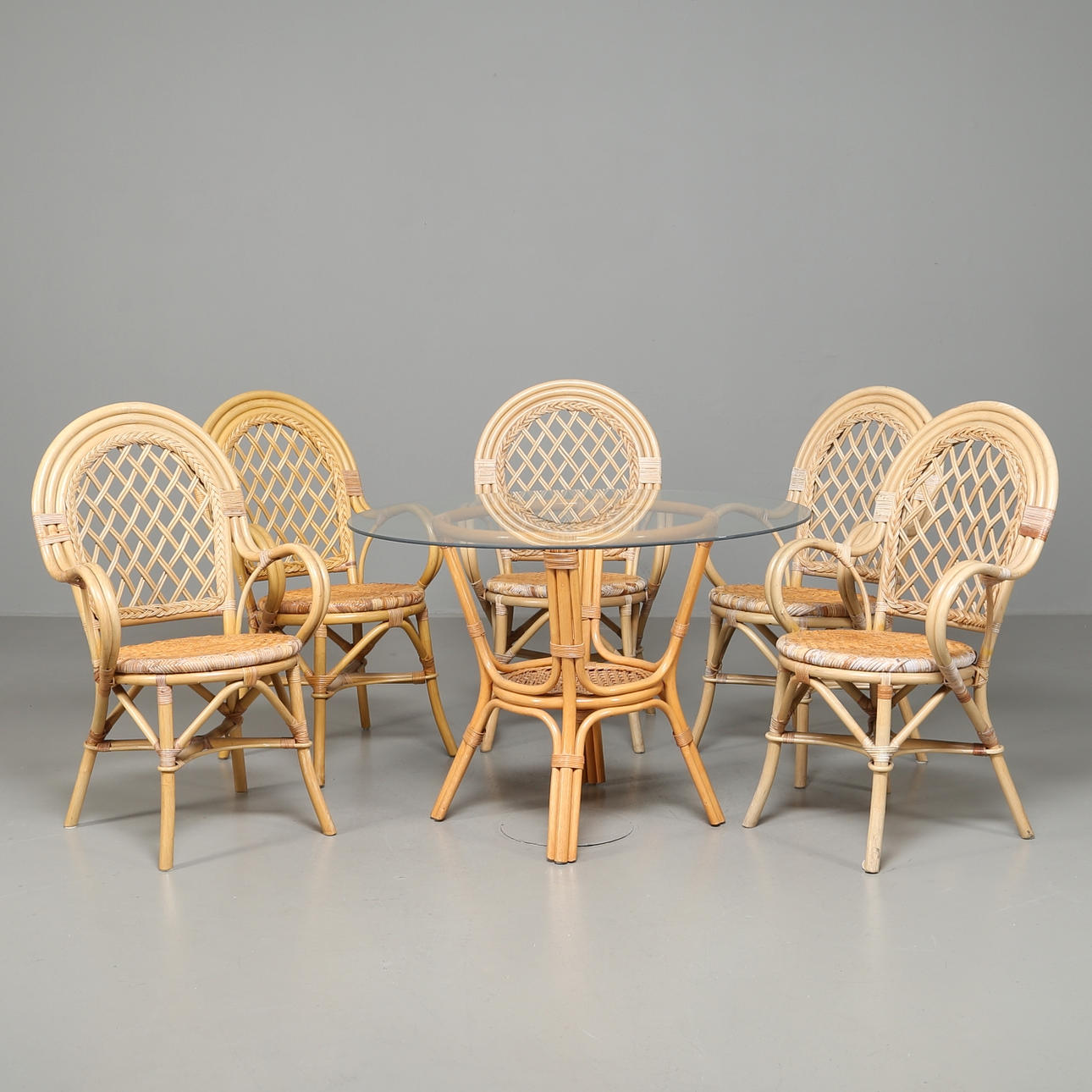 GARTENMBEL, 6 Stck Kolonialstil, Rattan und Bambus. Garten & Baupflege -  Gartenmbel - Auctionet