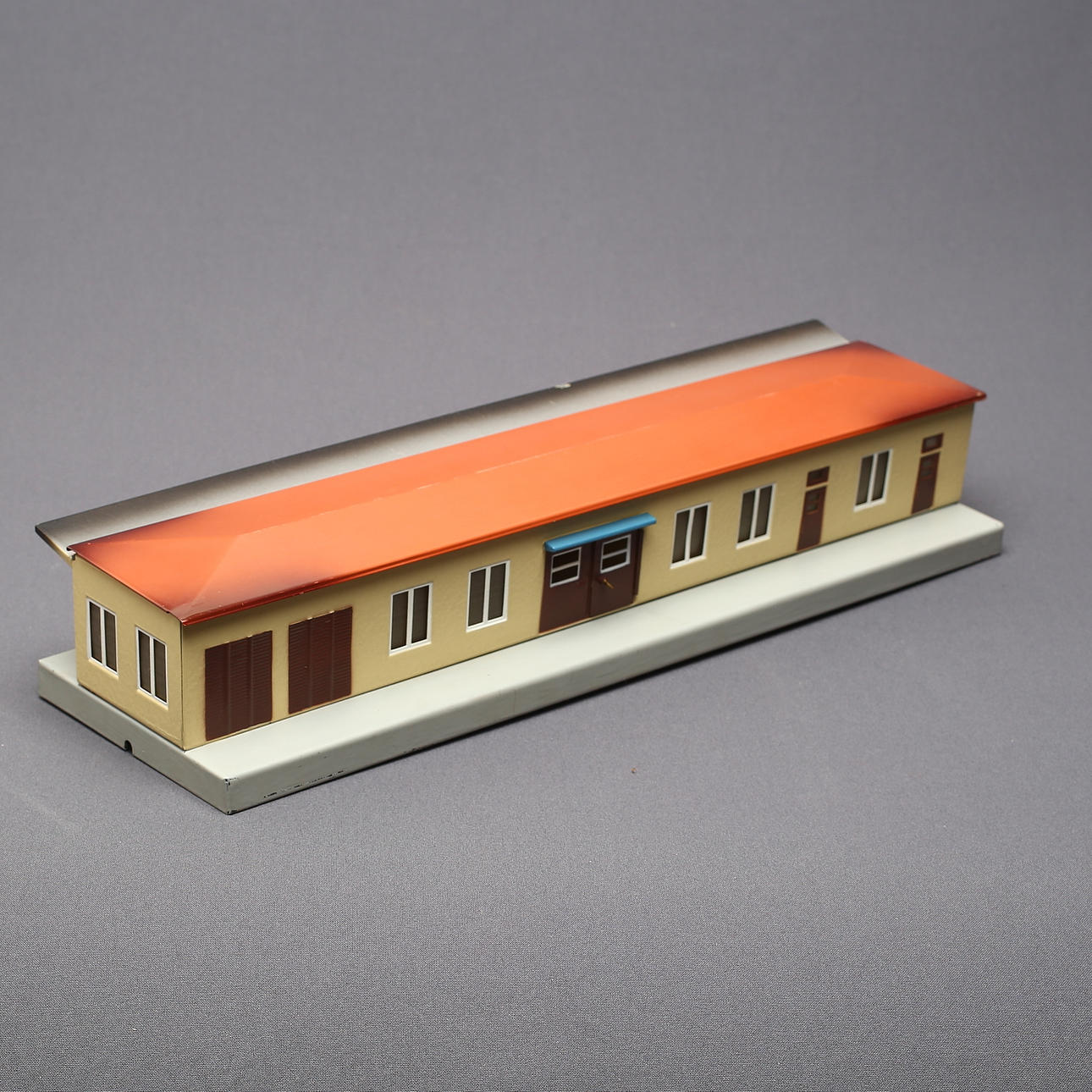 MÄRKLIN Bahnhofsteil 415 in OVP.