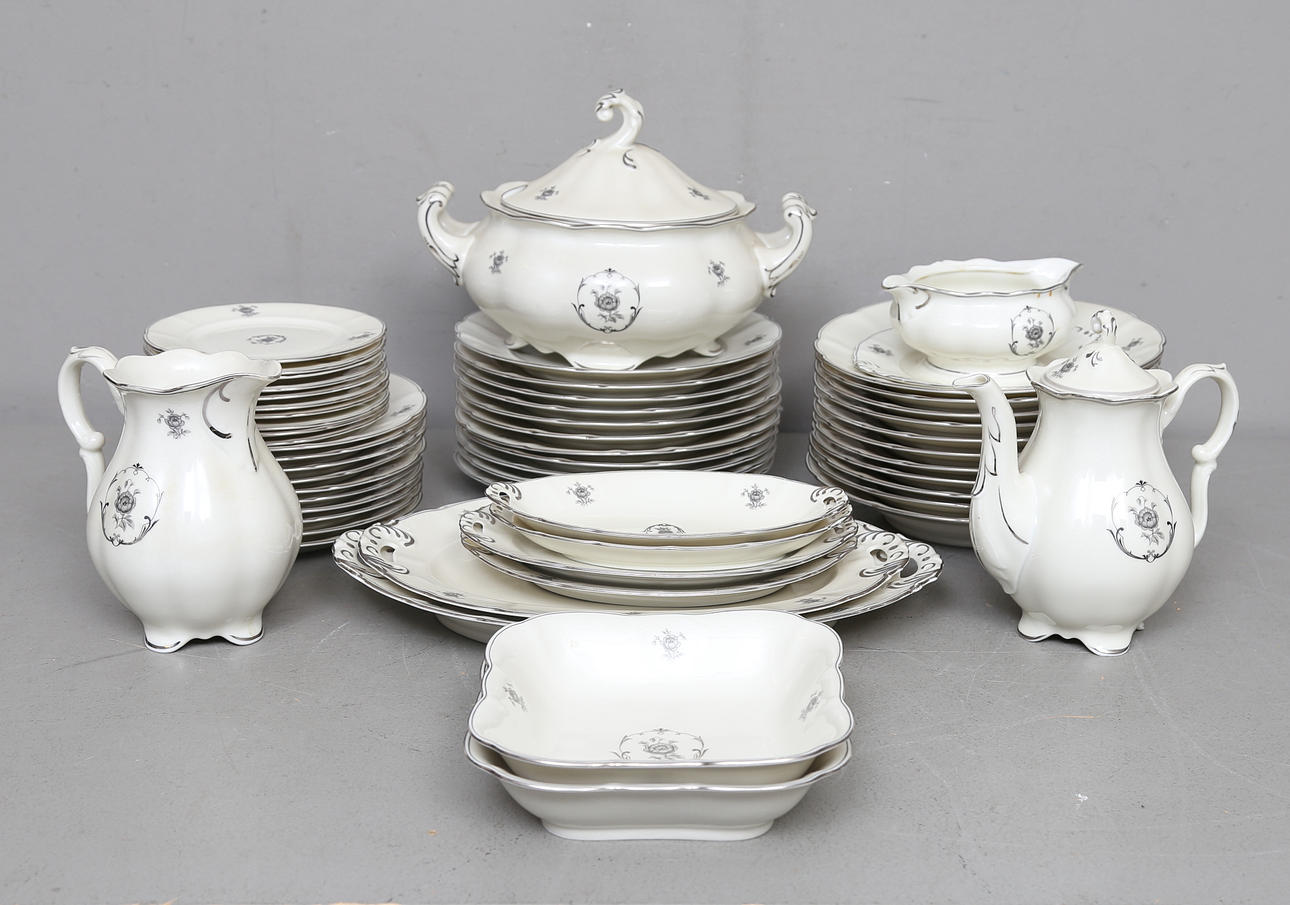 DINING SET, 55 pieces, "Avignon", Pirkenhammer, Czechoslovakia.