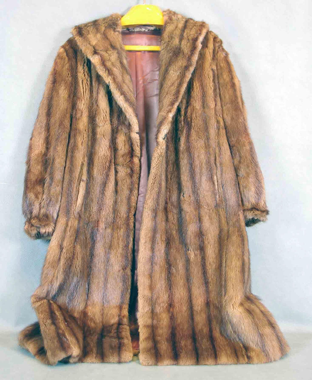 PÄLS, Axel Petersen, storlek 44/46.