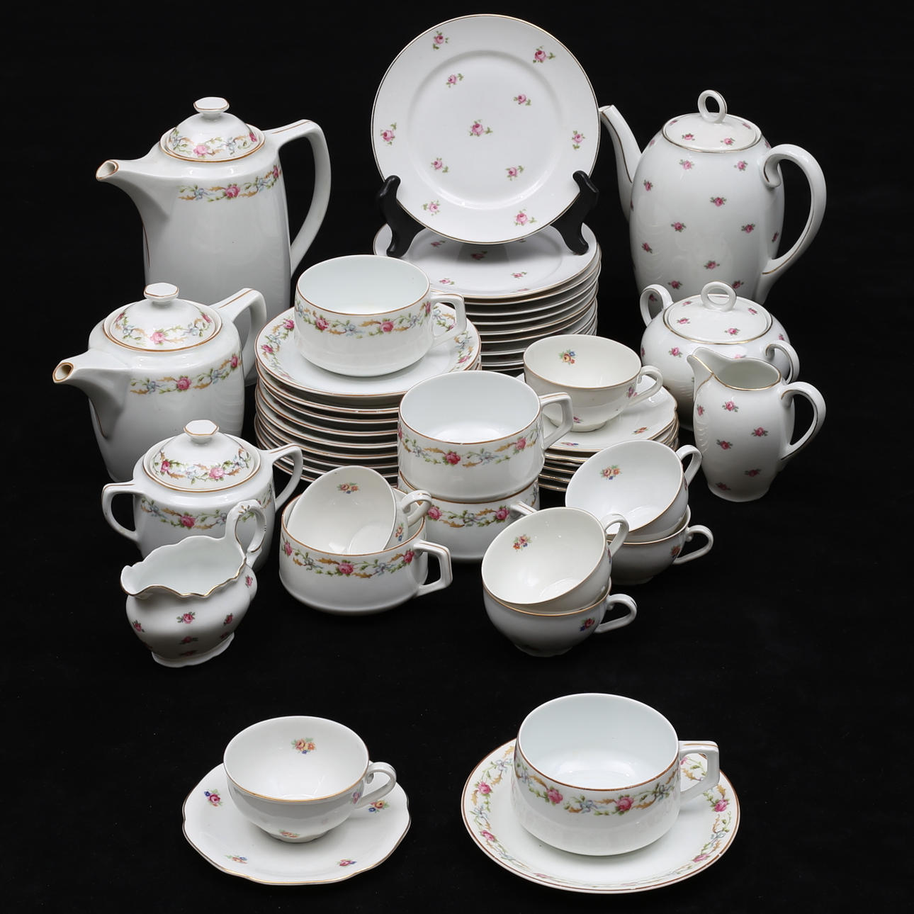 TEE- und KAFFEESETS, 48-teilig, Rosenthal, Thomas, Fraureuth etc.