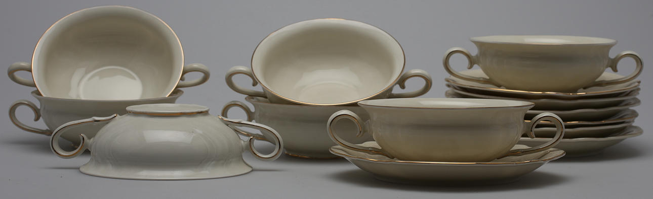 SOPPSKÅLAR med guldkant (14). Elfenbein, Rosenthal. Kronach-Germany, Viktoria.