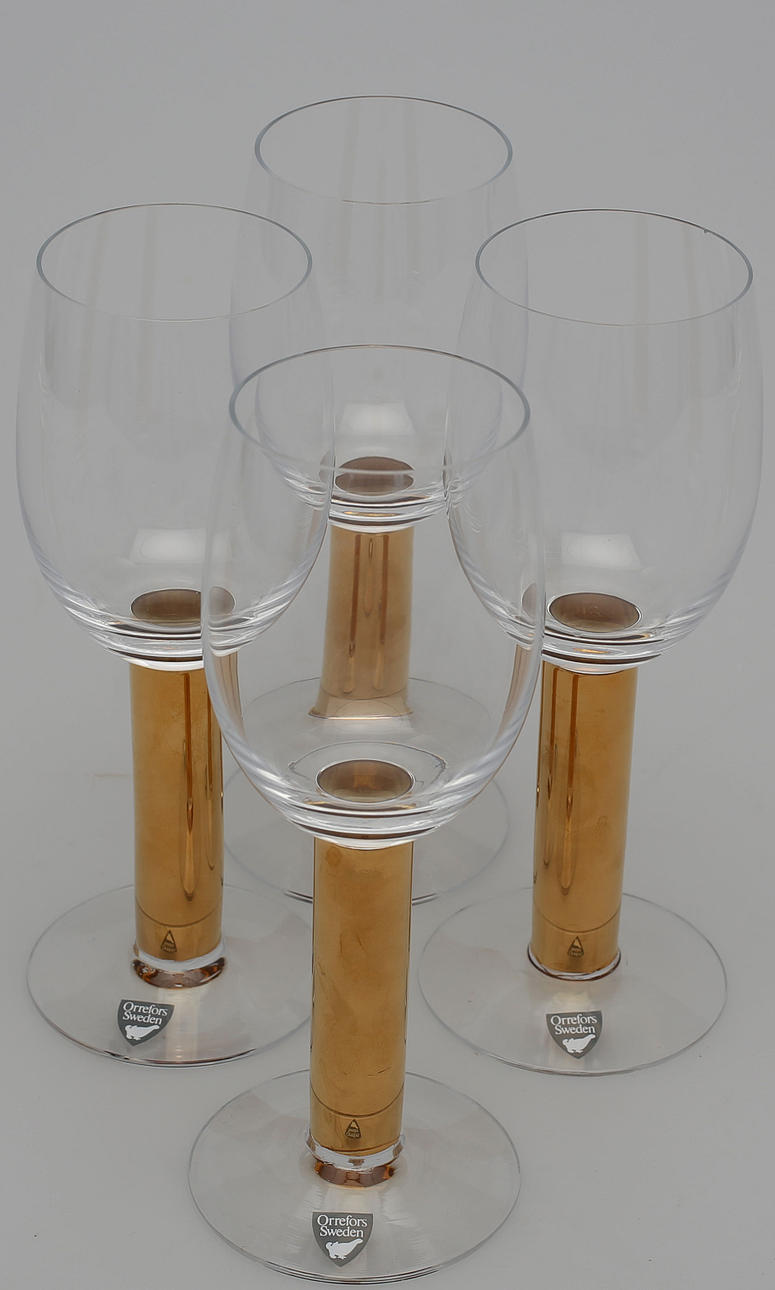 VINGLAS, 4 st, Nobel formgiven av Gunnar Cyrén för Orrefors.