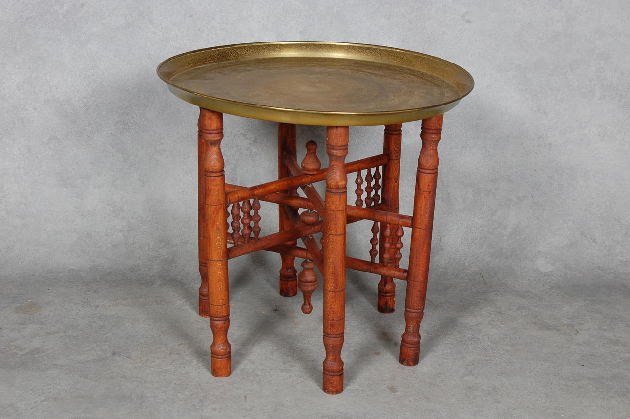 TEBORD, RÖKBORD, med bricka.