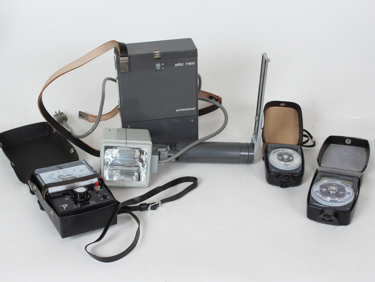 FLASH- og LYSMÅLER, 4 dele.