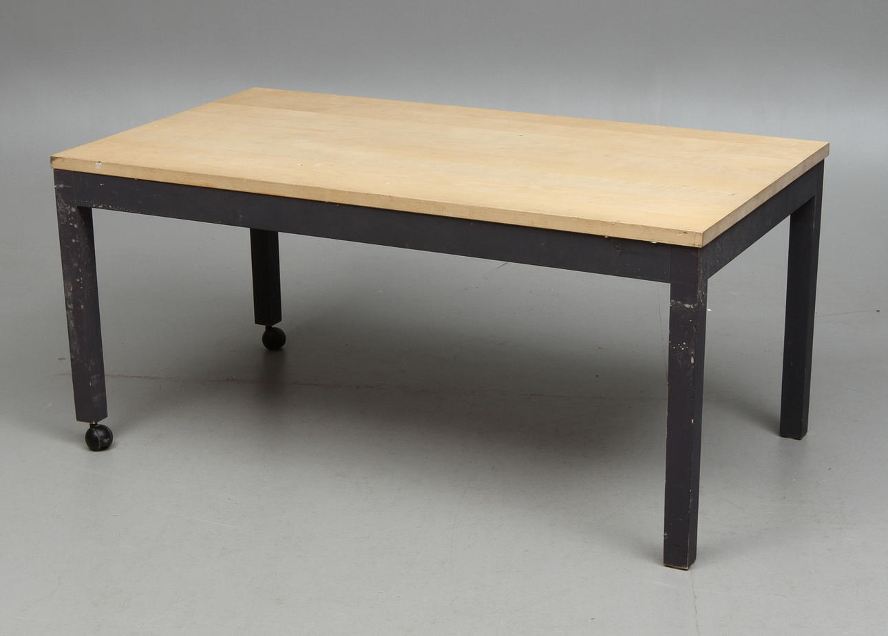 SOFFBORD, enligt uppgift Norrgavel.