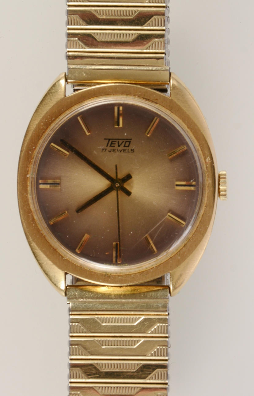 HERRARMBANDSUR, Tevo, guld 18K.
