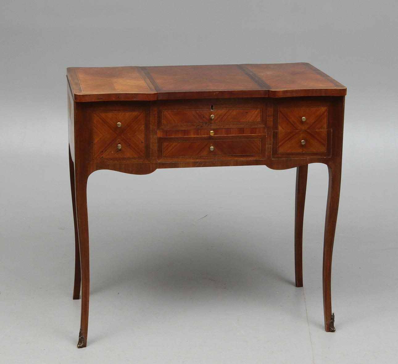 POUDREUSE, rokokostil, 1900-tal.