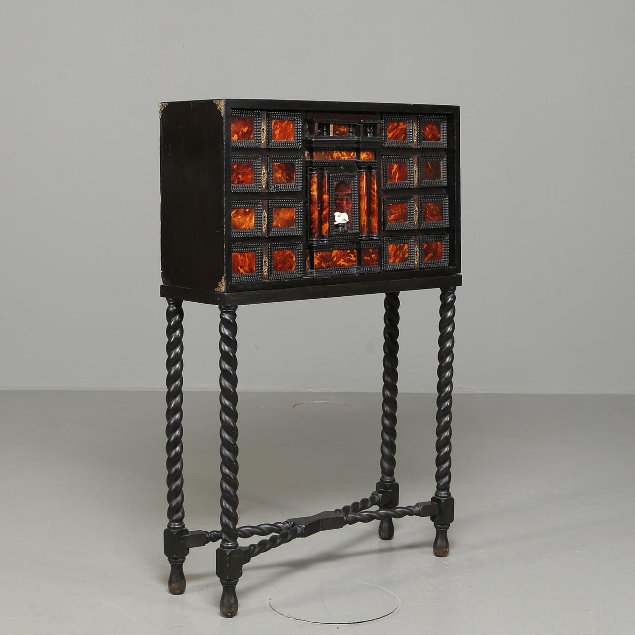 SCHRANK SCHRÄNKE. BAROCK, 18. Jahrhundert.