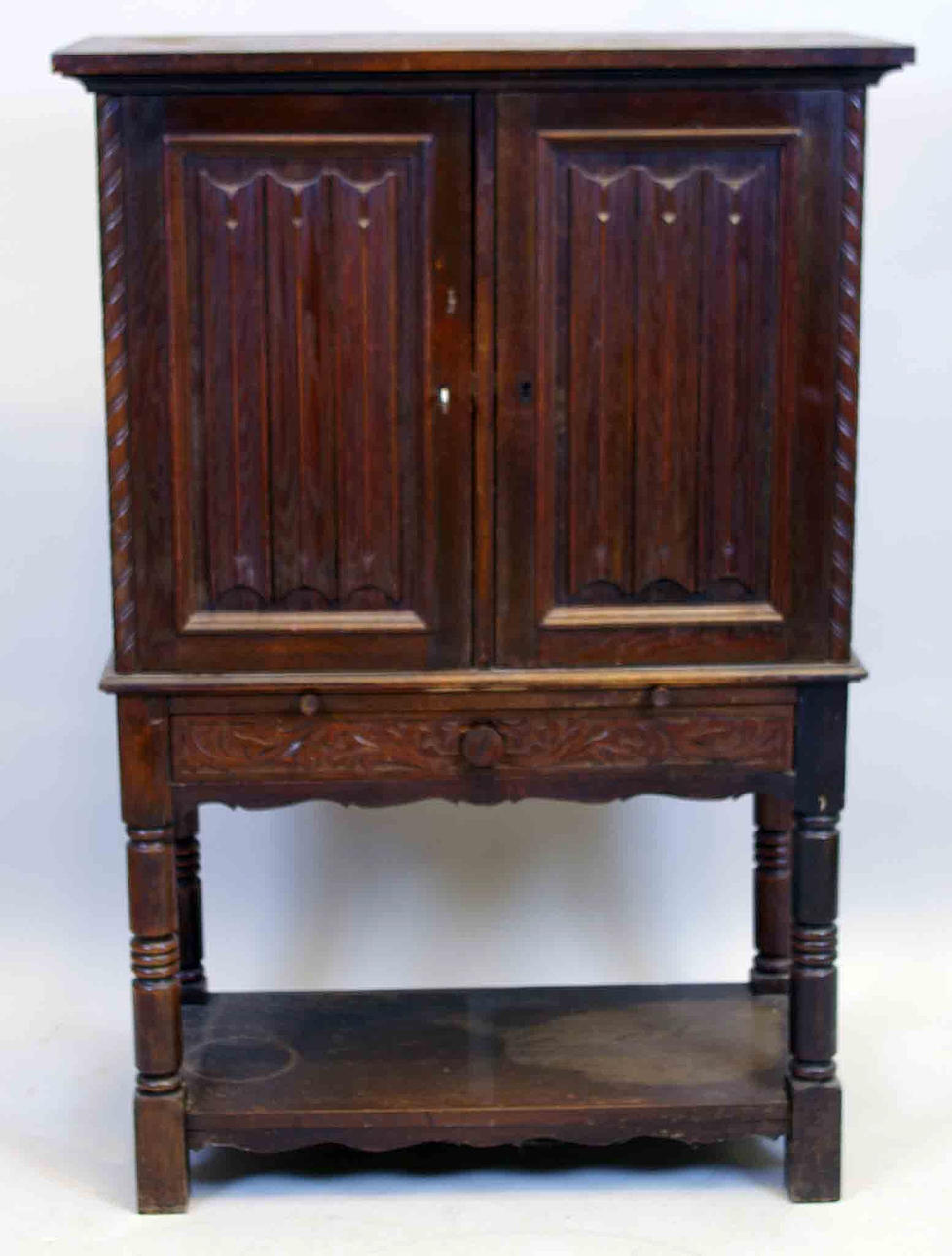 SKÅP MED LÅDOR, ek, tidigt 1900-tal.