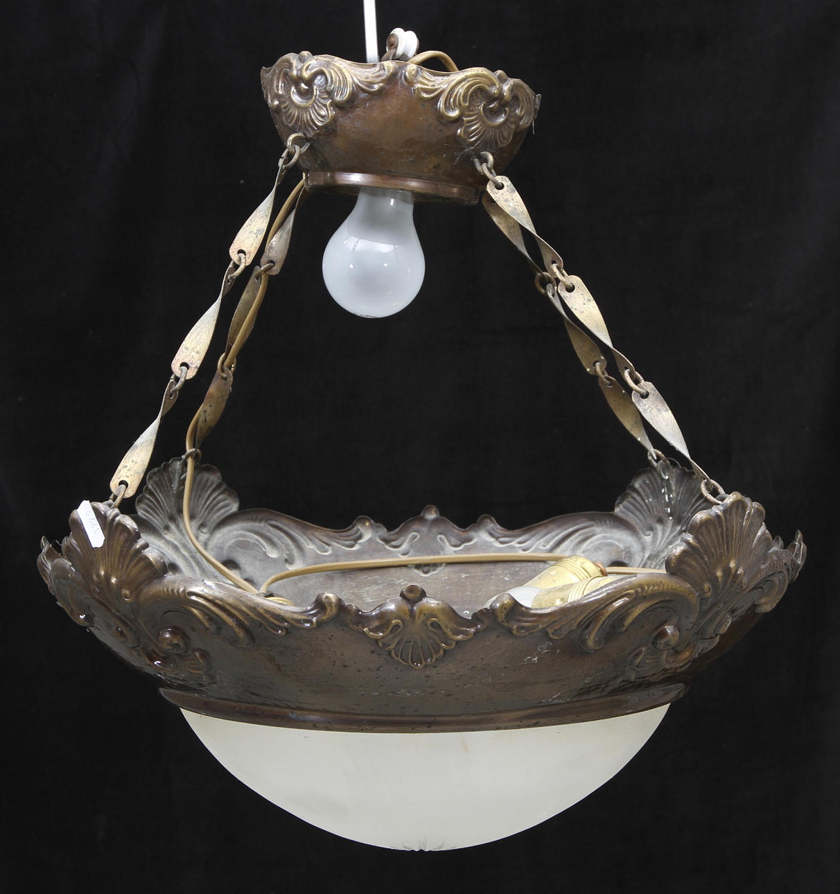 TAKLAMPA, glas/koppar, 1900 talets början.