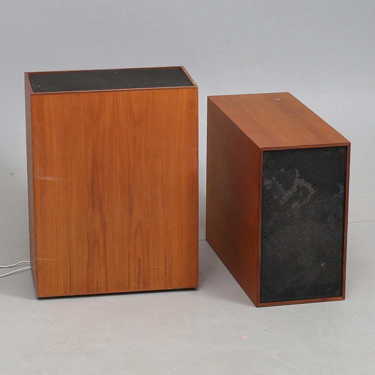 PUHUJA, Sonab. Pari.