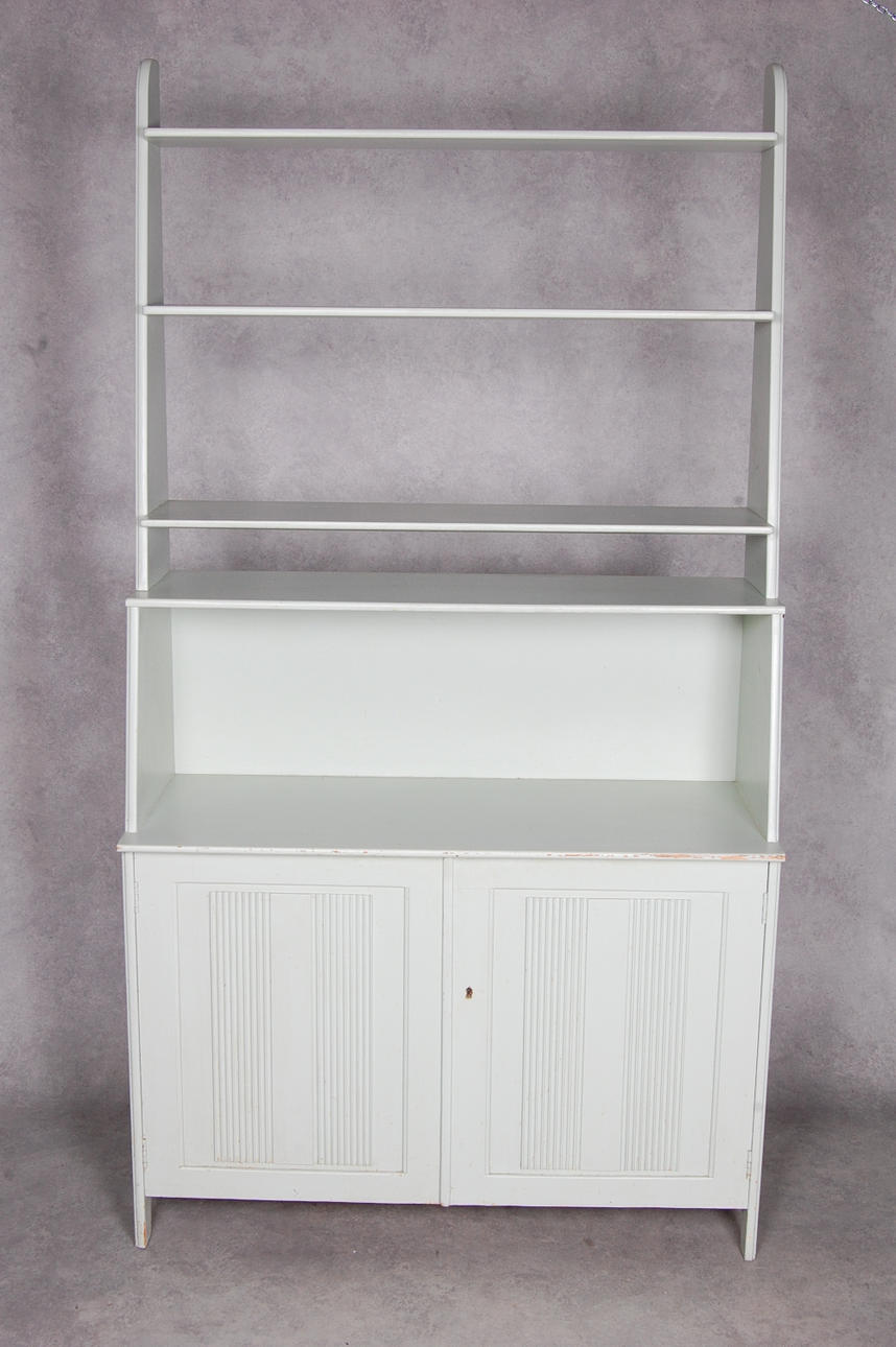 CARL MALMSTEN. skåp, " Visingsö".