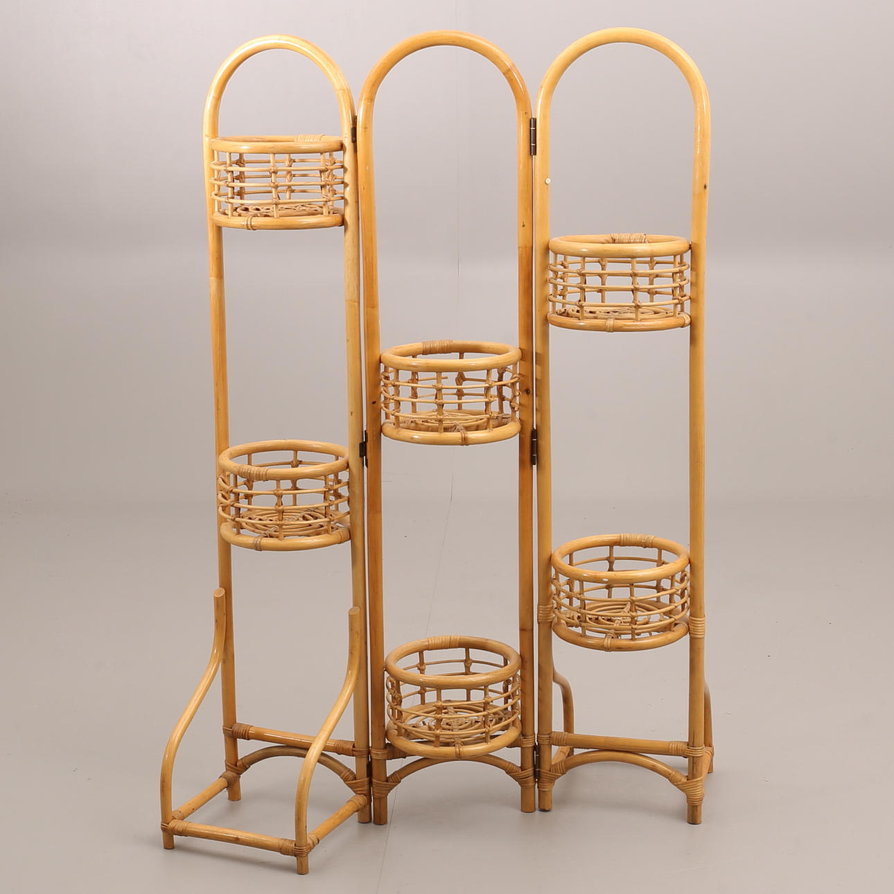 KUKKATELINE, rottinki.