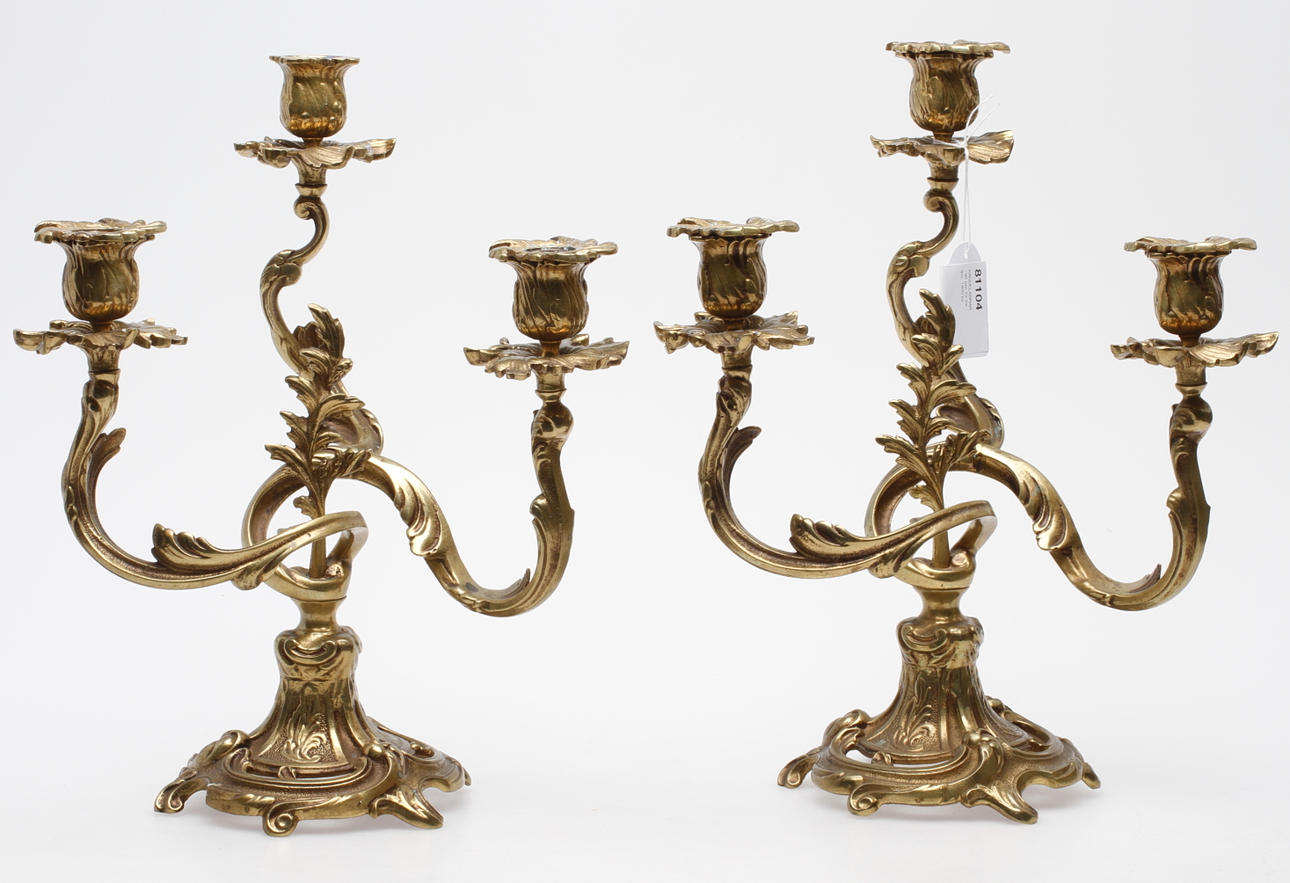KANDELABRAR, ett par, för tre ljus, 1900 tal.