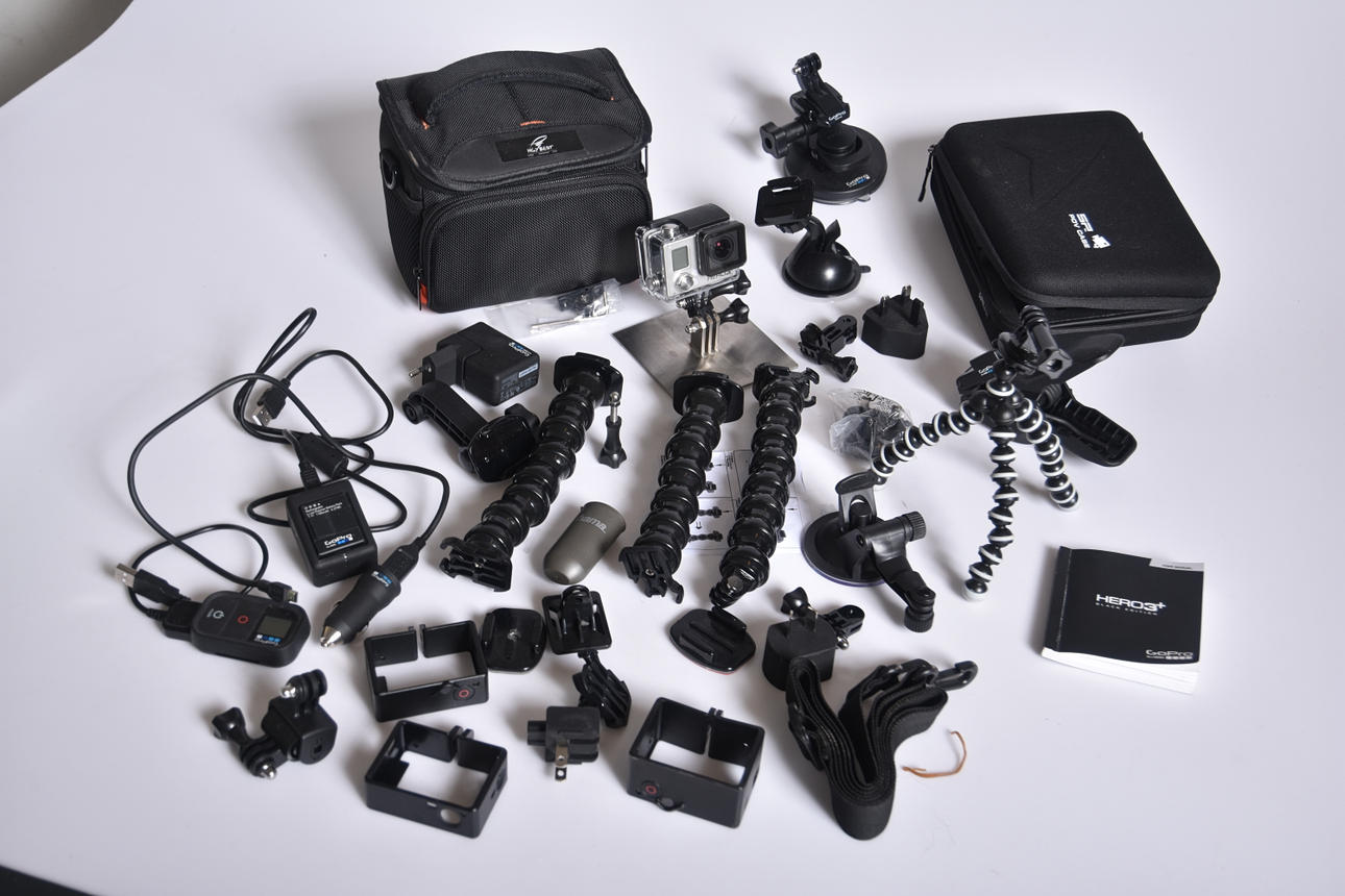 CAMERA GO PRO med udstyr.