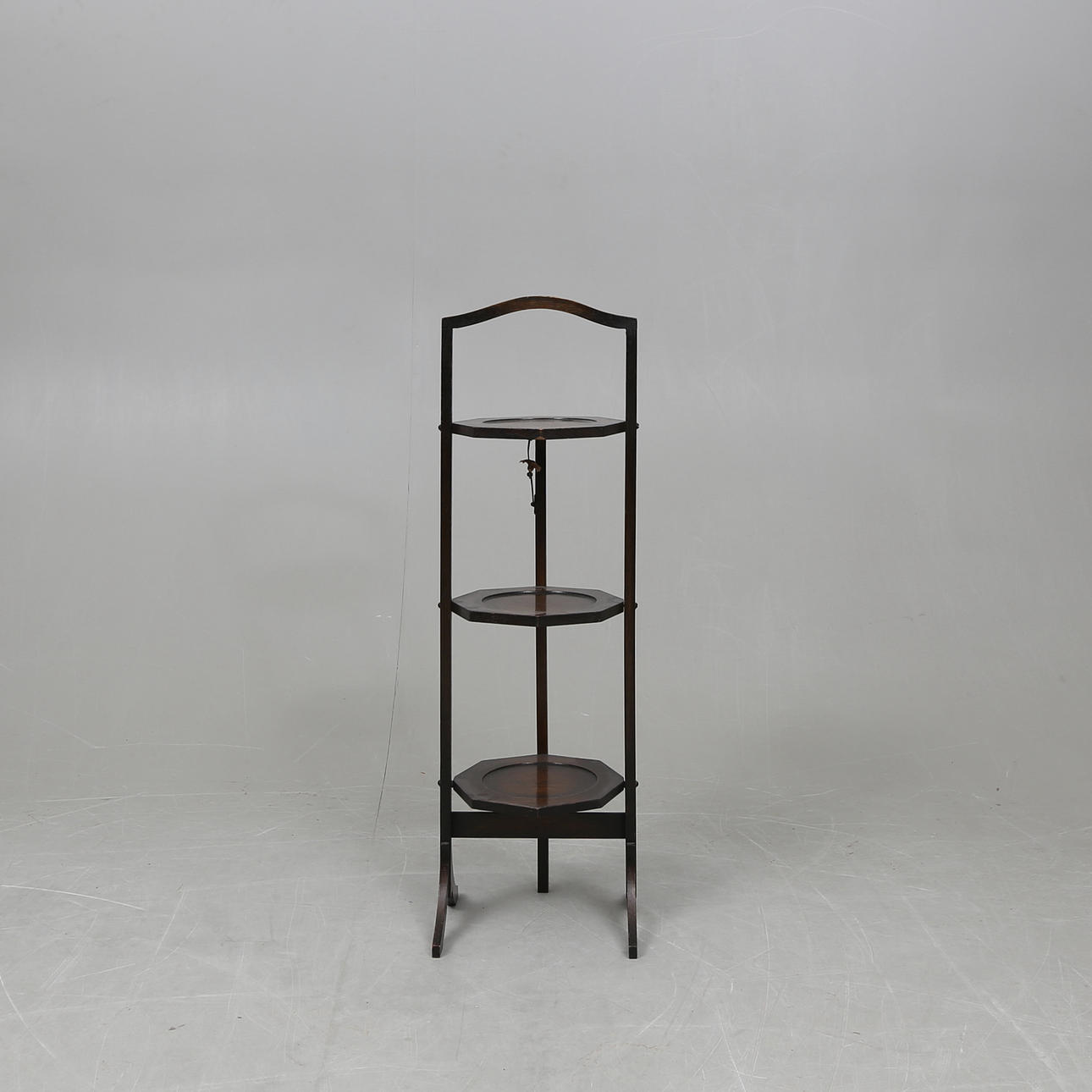 SOPORTE PARA TARTAS, 1900.