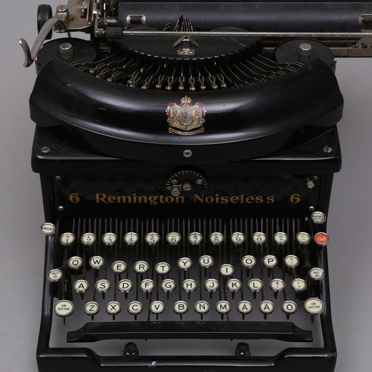 REMINGTON NOISELESS 6, Typewriter.