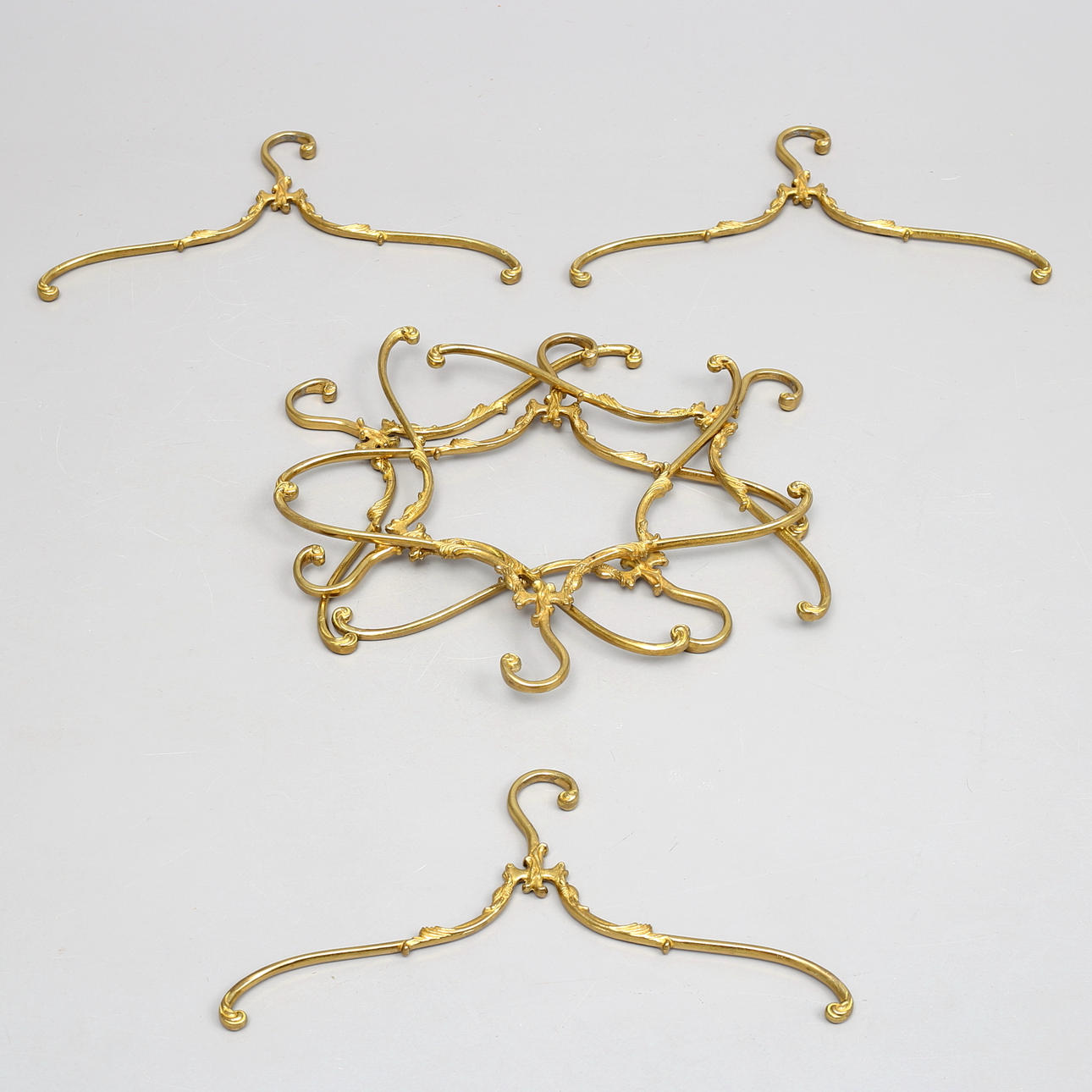 GALGAR, 9 st, mässing.